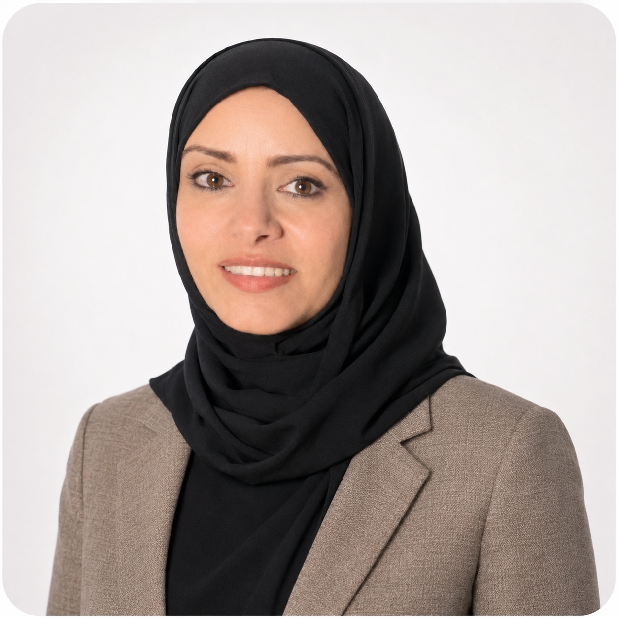فاطمة أموم